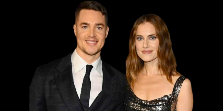 Allison Williams and Alexander Dreymon