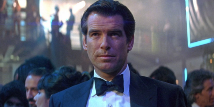 Pierce Brosnan in Tomorrow Never Dies (1997)