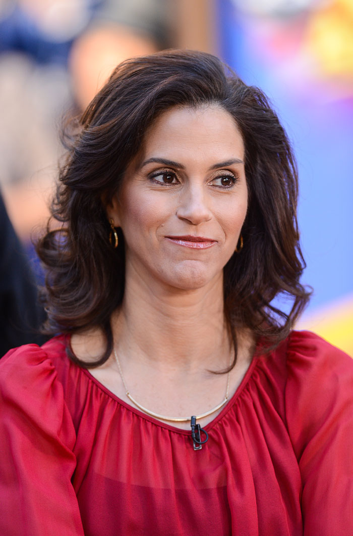 Jami Gertz: More Successful Than Oprah Yet Still Under The Radar