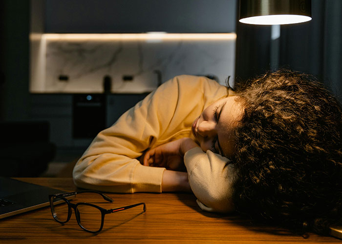 “Micromanagement”: 76 Signs That The Workplace You’ve Entered Isn’t Worth Staying In