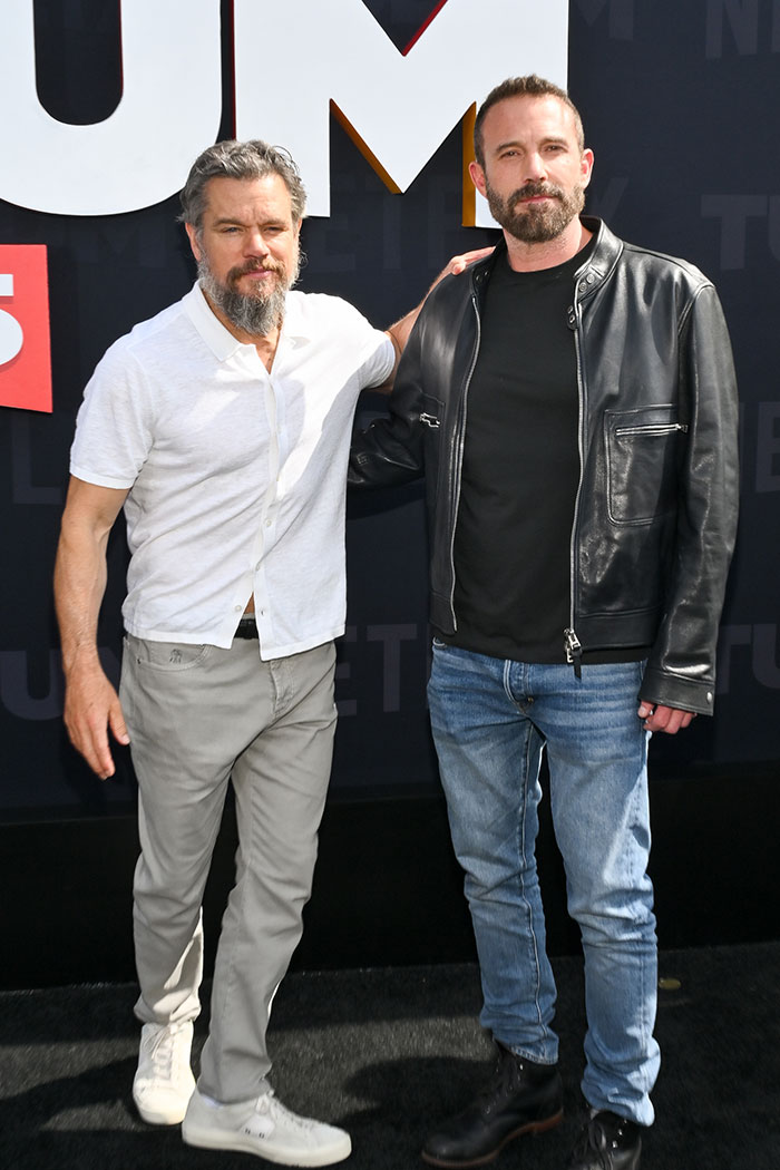 22 Celebs Who Are Way Taller Than You Thought