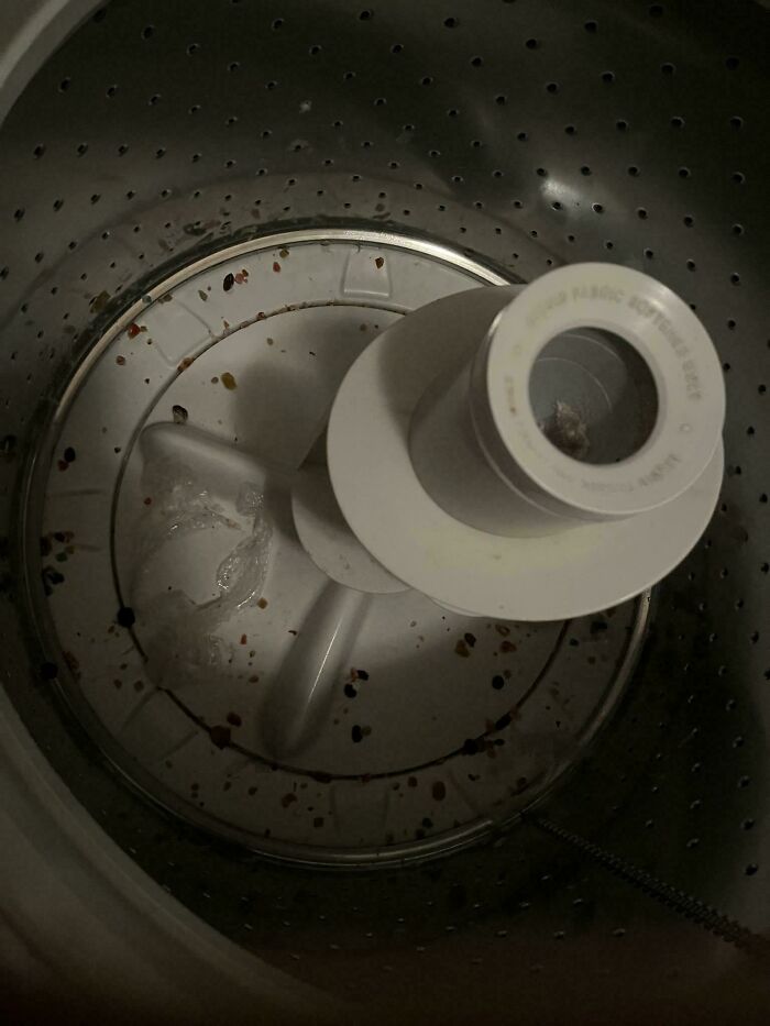 62 Times People Forgot Something And Ended Up In Funny Unfortunate Situations (New Pics)