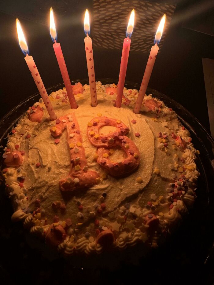 62 Times People Forgot Something And Ended Up In Funny Unfortunate Situations (New Pics)