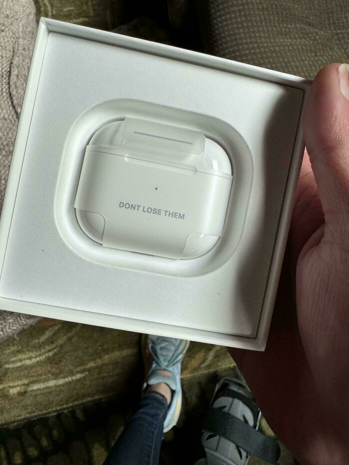 62 Times People Forgot Something And Ended Up In Funny Unfortunate Situations (New Pics)