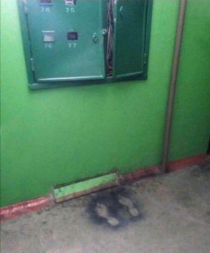 77 Cursed Images So Unhinged, You Might Wonder What Corner Of The Internet They Crawled Out From