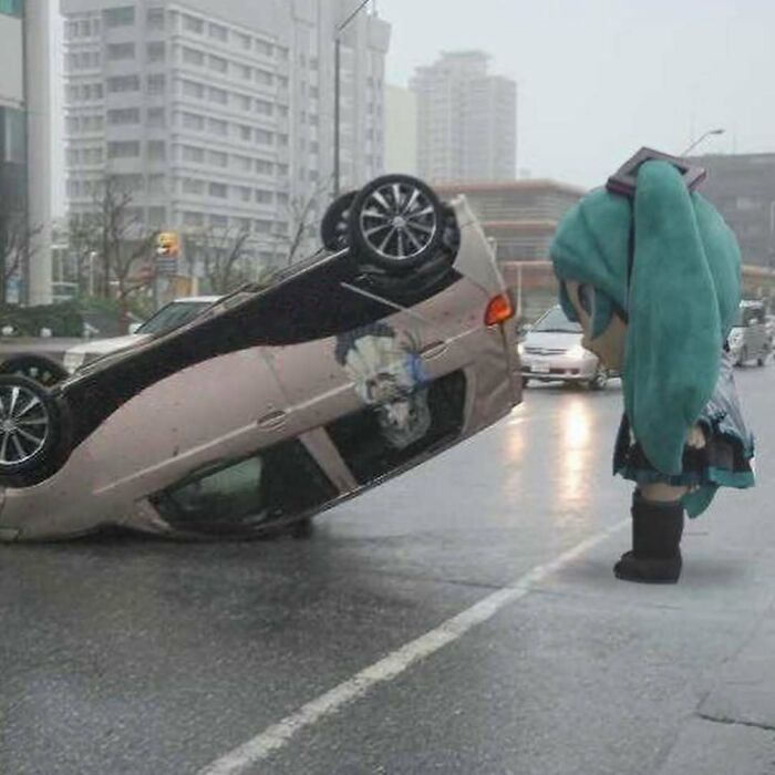 77 Cursed Images So Unhinged, You Might Wonder What Corner Of The Internet They Crawled Out From