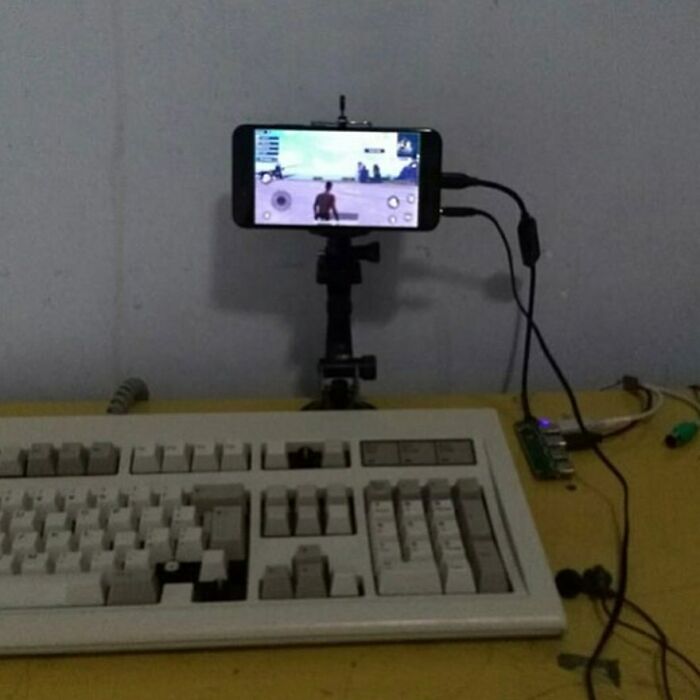 77 Cursed Images So Unhinged, You Might Wonder What Corner Of The Internet They Crawled Out From