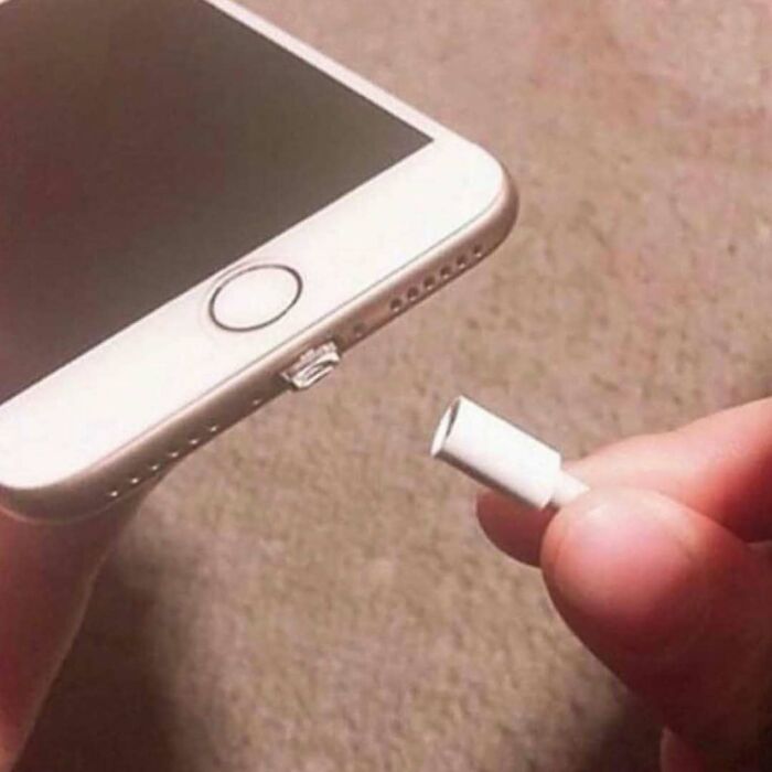 77 Cursed Images So Unhinged, You Might Wonder What Corner Of The Internet They Crawled Out From