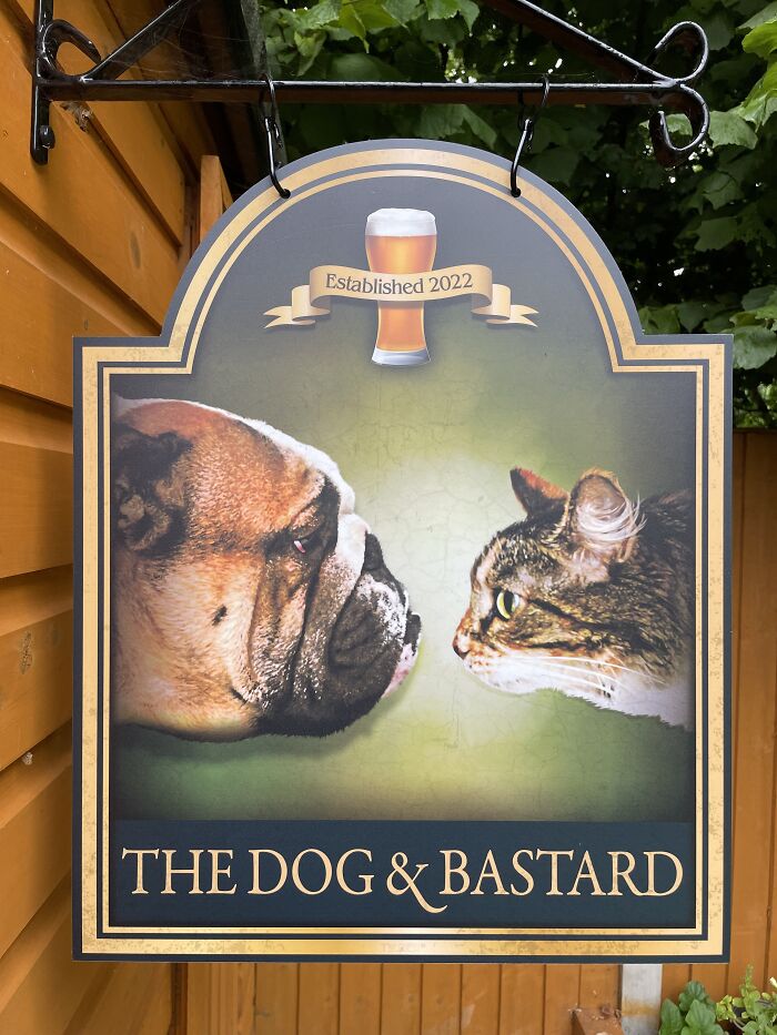 We Make Funny Pub Signs Featuring Random Animals (28 Pics) We Make Funny Pub Signs Featuring Random Animals (28 Pics)