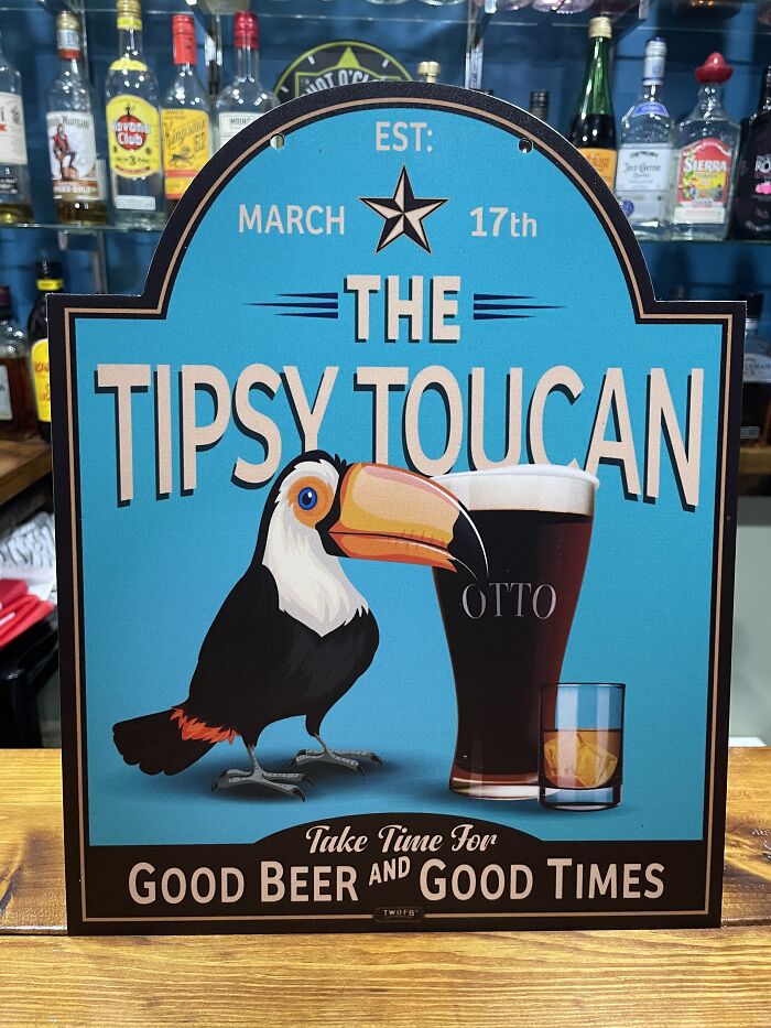 We Make Funny Pub Signs Featuring Random Animals (28 Pics) We Make Funny Pub Signs Featuring Random Animals (28 Pics)