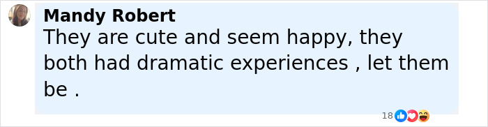 Pamela Anderson And Liam Neeson Couldn’t Keep Their Hands Off Each Other On The Latest Red Carpet Pamela Anderson And Liam Neeson Couldn’t Keep Their Hands Off Each Other On The Latest Red Carpet