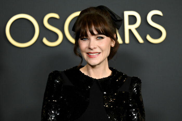 40 Celebrities That Could Afford Anything But Choose Not To Overspend