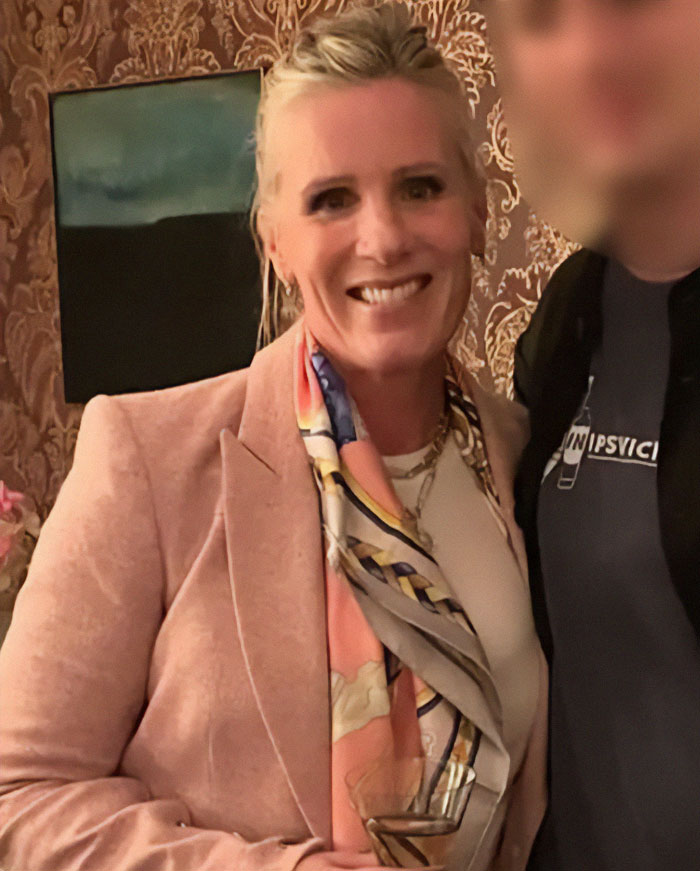 “No Sympathy For The Homewreckers”: People React To Kristin Cabot’s Friends Exposing Her Past