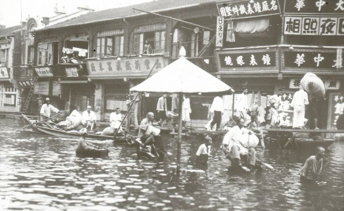 41 Natural Disasters In The Last CenturyThat Were Larger Than What People Could Cope With