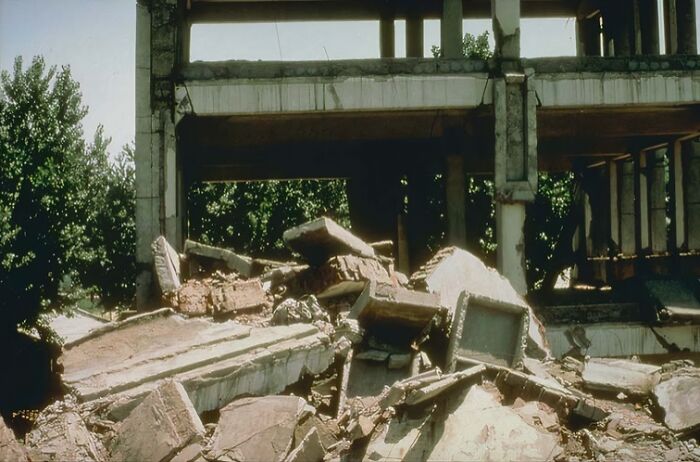 41 Natural Disasters In The Last CenturyThat Were Larger Than What People Could Cope With