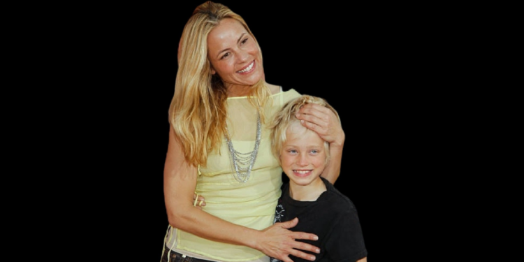 Maria Bello and her son