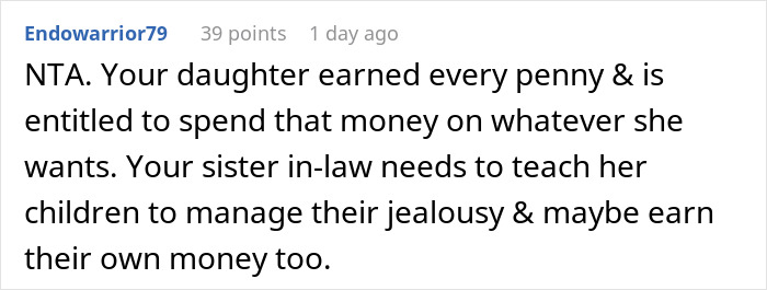 21YO Spends Her Hard-Earned Money On Family Vacation, Aunt Is Upset She’s Making Her Cousins Jealous