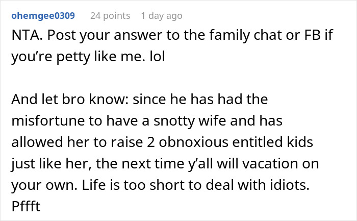 21YO Spends Her Hard-Earned Money On Family Vacation, Aunt Is Upset She’s Making Her Cousins Jealous