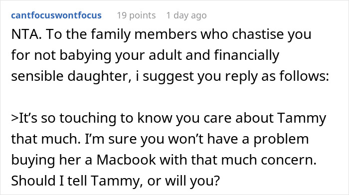 21YO Spends Her Hard-Earned Money On Family Vacation, Aunt Is Upset She’s Making Her Cousins Jealous