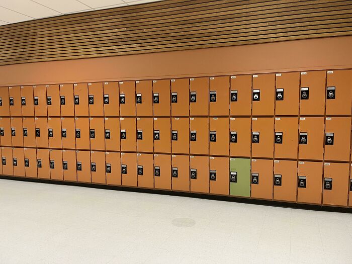 &#8220;Not For You If You Have OCD&#8221;: 93 Imperfect Things That Annoyed People Way Too Much