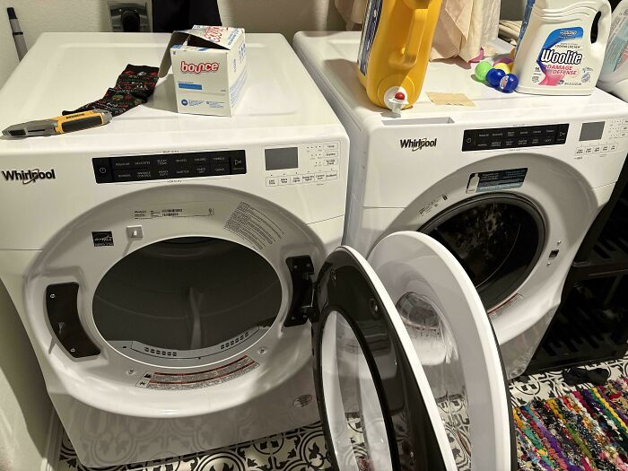 &#8220;Not For You If You Have OCD&#8221;: 93 Imperfect Things That Annoyed People Way Too Much