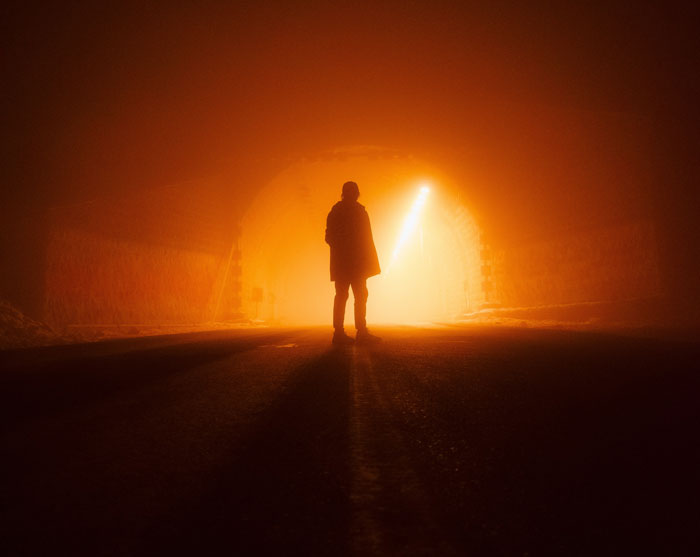 60 Times People Faced Unexplainable, Real-Life Horror Stories