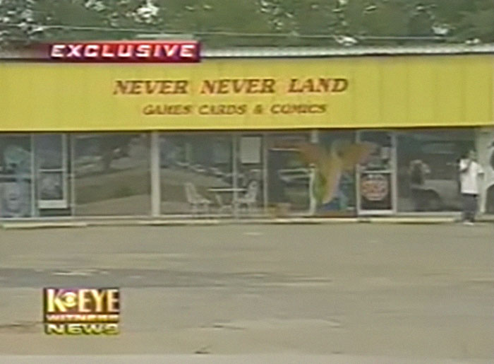 Shop Owner Says &#8220;If You Don’t Like It, Tell The News&#8221;, So This Mom Did Exactly That