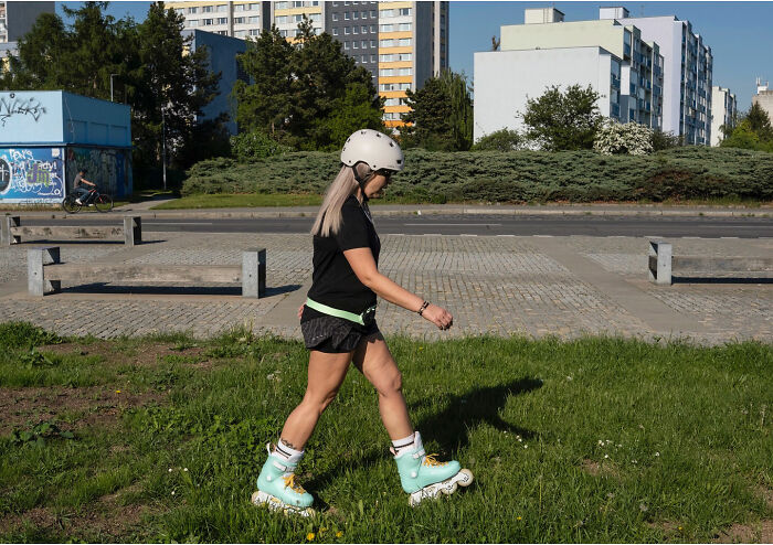 50 Funny Accidental Images That Were Taken At The Right Time And Place By This Street Photographer (New Pics)