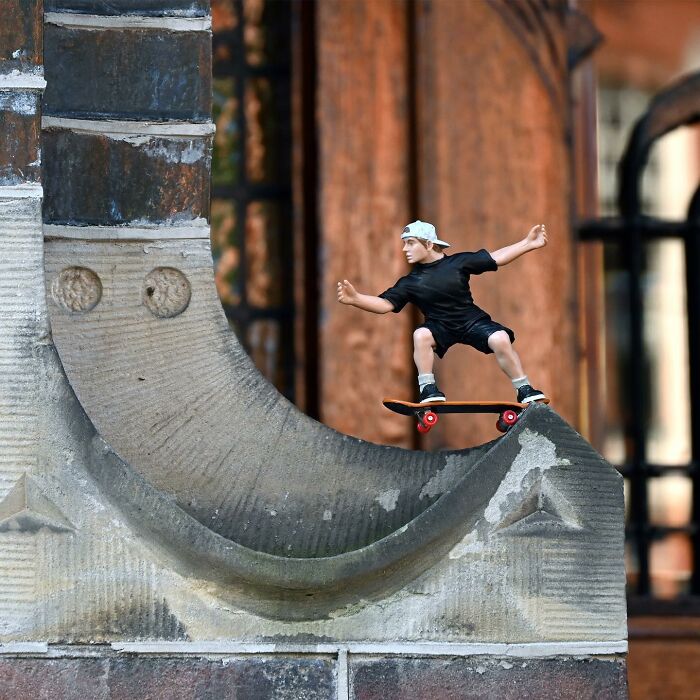 This Dutch Street Artist Surprises People With His Humorous And Subtle Take On Public Spaces (45 New Pics)