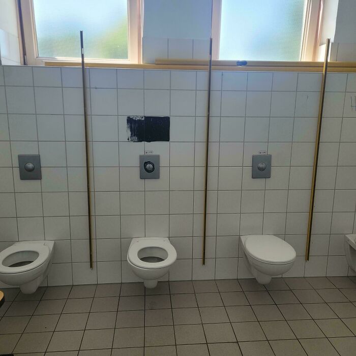 Schools From Hell: 79 Annoying Things School Students Are Still Dealing With In The Big 25