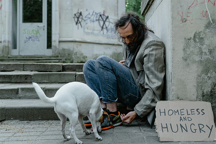 80 Times People Were So Disappointed In Humanity, They Decided To Stop Helping