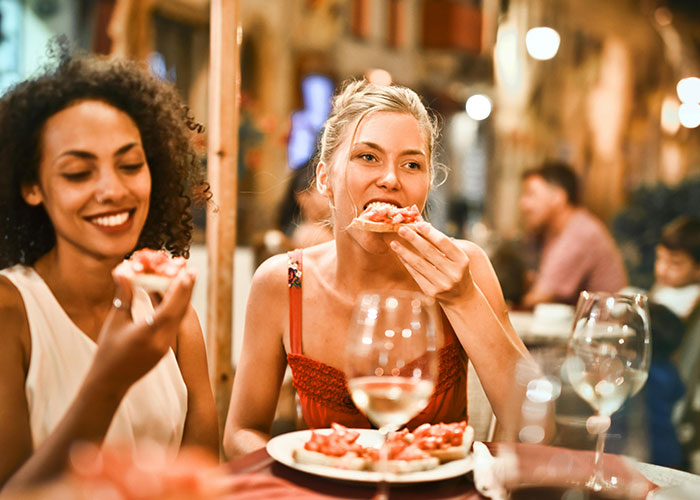 78 Bizarre Traditions That People Were Shocked To Find Out That Other Families Don’t Do