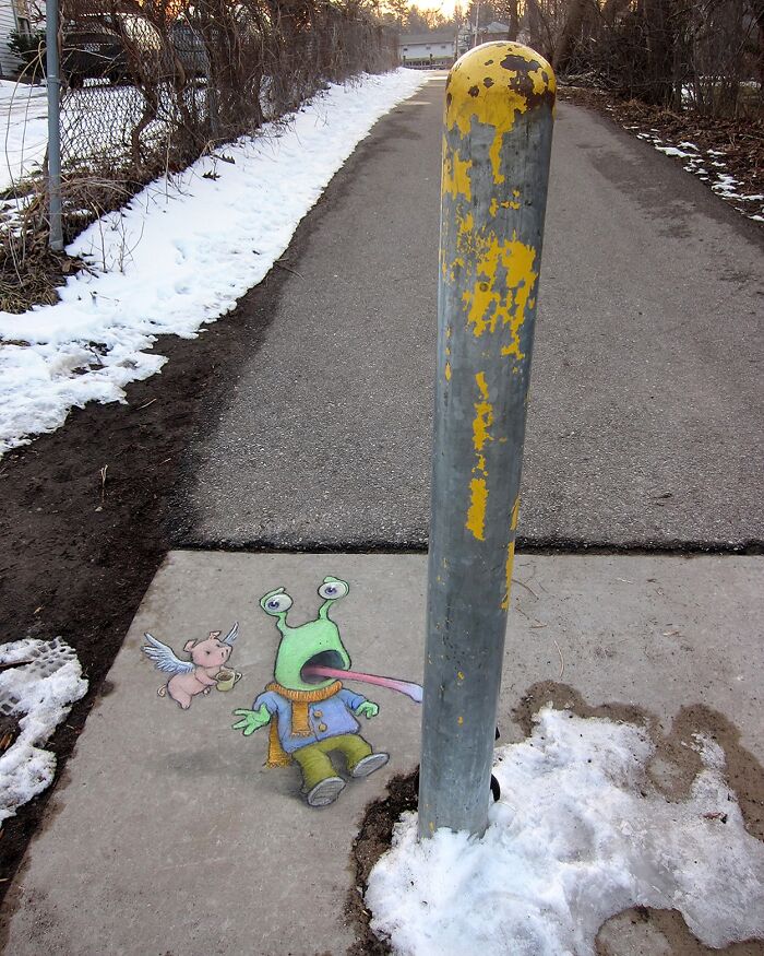 62 Doodled Creatures That Popped Up In Unexpected Places, By David Zinn (New Pics)