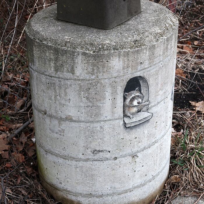 62 Doodled Creatures That Popped Up In Unexpected Places, By David Zinn (New Pics)
