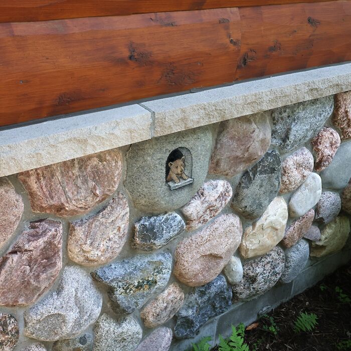 62 Doodled Creatures That Popped Up In Unexpected Places, By David Zinn (New Pics)