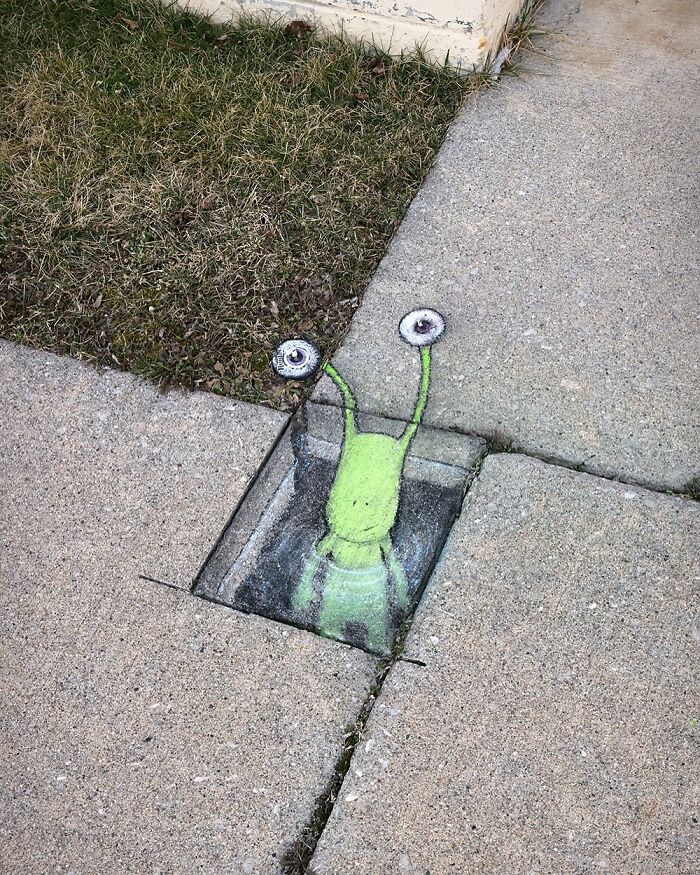 62 Doodled Creatures That Popped Up In Unexpected Places, By David Zinn (New Pics)