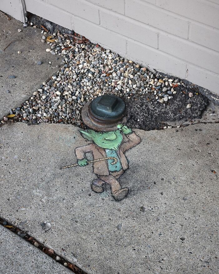 62 Doodled Creatures That Popped Up In Unexpected Places, By David Zinn (New Pics)