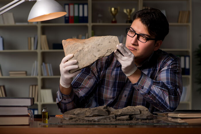 From Surprising To Disturbing, Here Are 27 Ways That A Cadaver Is Used For Science