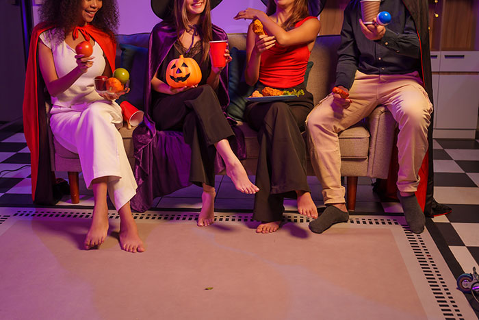 Children Ruin Halloween Party, Mom Acts Surprised When The Host Makes It “Adults-Only” Next Year
