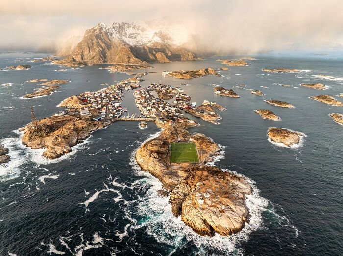 The 2025 Refocus Awards Just Revealed The Best Color Photography, And It’s Breathtaking (50 Pics)