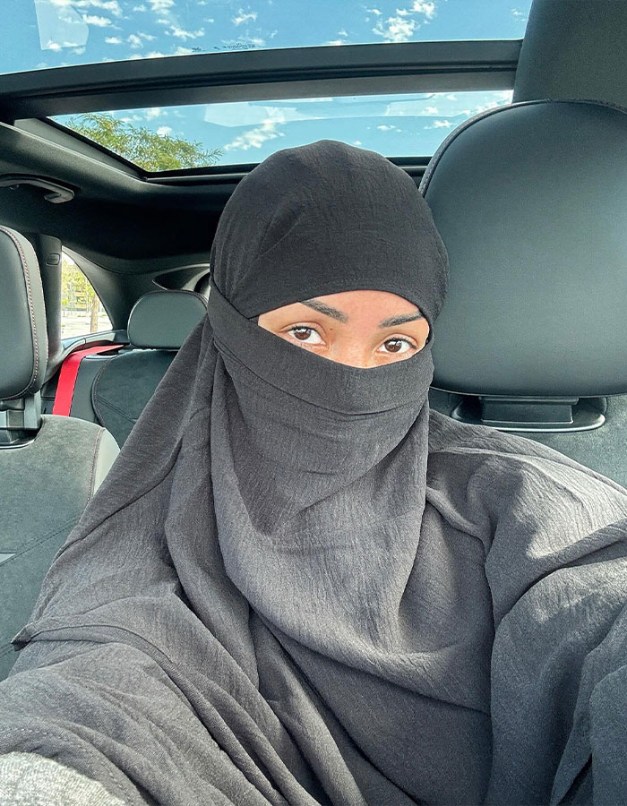 &#8220;Cosplayed A Faith For A Man&#8221;: Influencer Slammed After Ditching Hijab For Raunchy Makeover