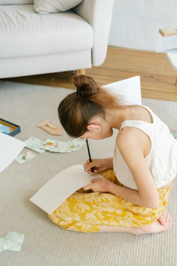 81 Snooping Parents Who Accidentally Uncovered A Side Of Their Teen They Weren’t Ready For