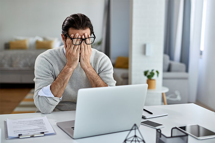 Man Learns His Wife’s Family Secretly Cyber-Bullied Him, Bans Them From Seeing His Son