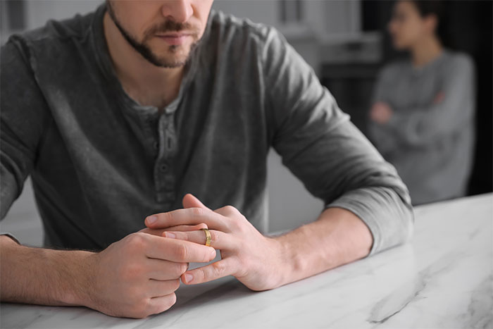 Man Learns His Wife’s Family Secretly Cyber-Bullied Him, Bans Them From Seeing His Son