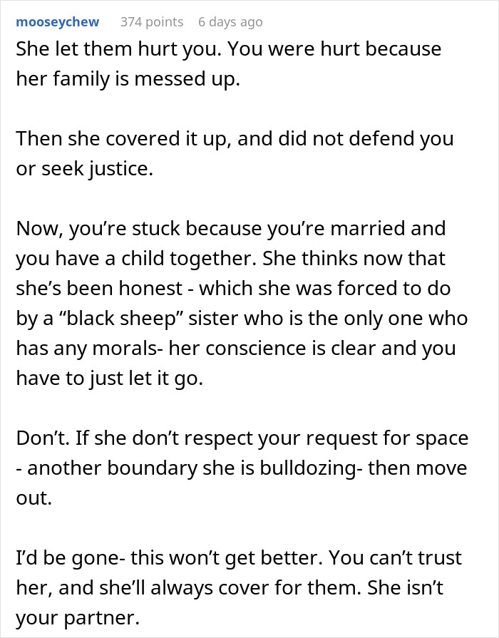Man Learns His Wife’s Family Secretly Cyber-Bullied Him, Bans Them From Seeing His Son