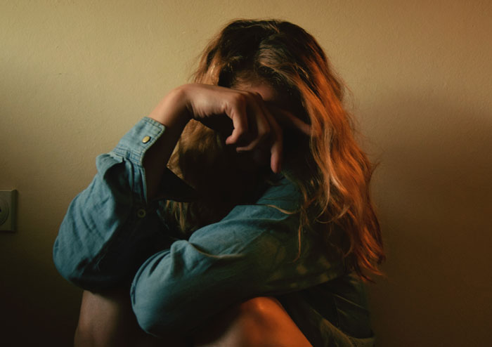 Woman Blames Sexism For Not Landing A Job, Gets Hit With A Brutal Reality Check From Sister