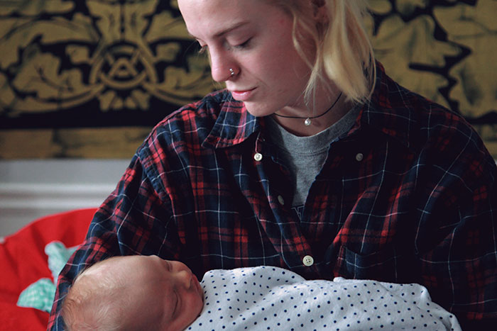 Dad Confesses Why He Called CPS On Teen Daughter: “It Wasn’t Easy To Make The Call”