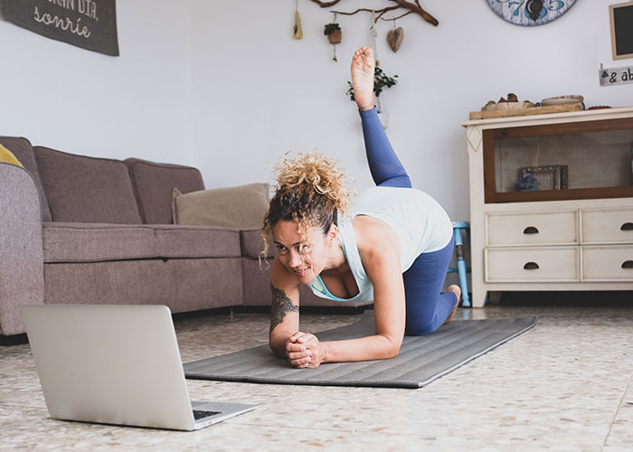 “It Shocks Him”: 66 Unhinged Mom Hacks That Toe The Line Between Genius And Chaos