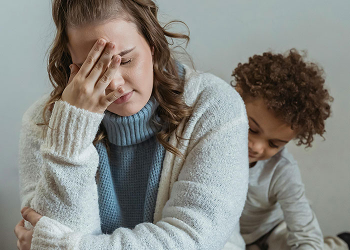 “It Shocks Him”: 66 Unhinged Mom Hacks That Toe The Line Between Genius And Chaos