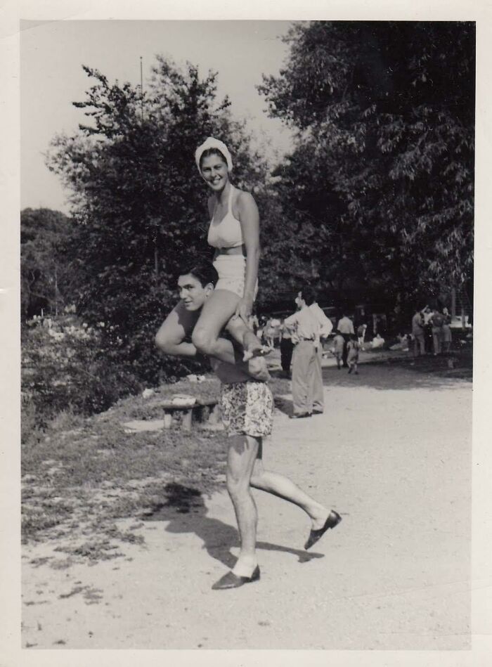 &#8220;Mind-Blowing&#8221;: 70 Photos Capturing The Essence Of Life In The 1950s